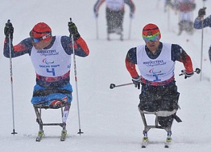  В Пересвете прошли эстафеты в рамках Чемпионата и Первенства по лыжным гонкам и биатлону лиц с ПОДА
