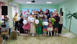 Инклюзивный спектакль для детей и подростков с ОВЗ организовали в Московском районе